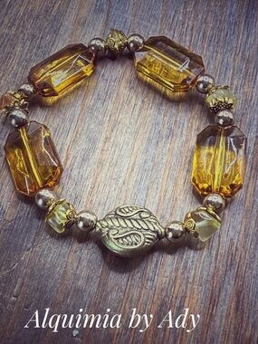 Oversized Golden Yellow citrine Stone beaded Bracelet and acrylic